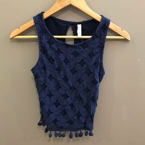 💛2 for $15 boho navy crop top with tassels